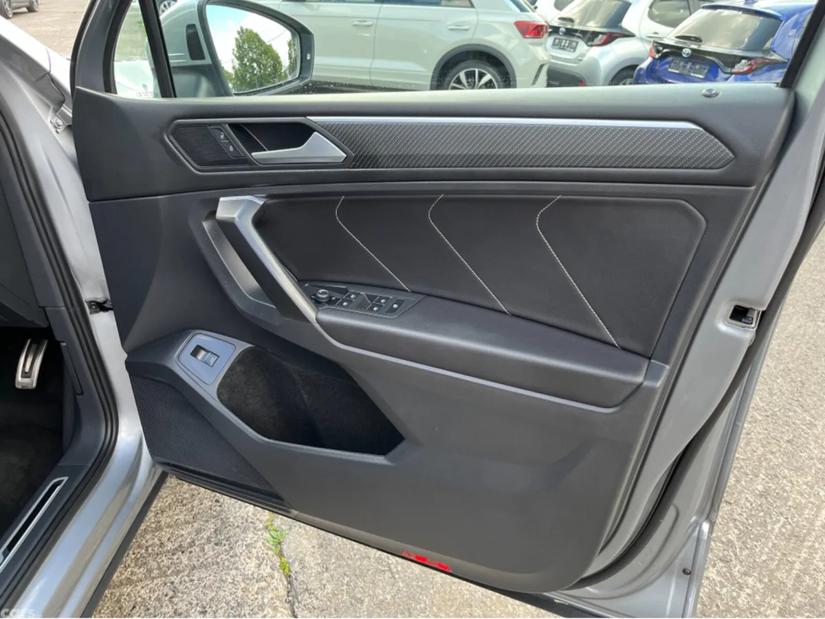 Volkswagen Tiguan Allspace SUV, Diesel, 2023, Grey