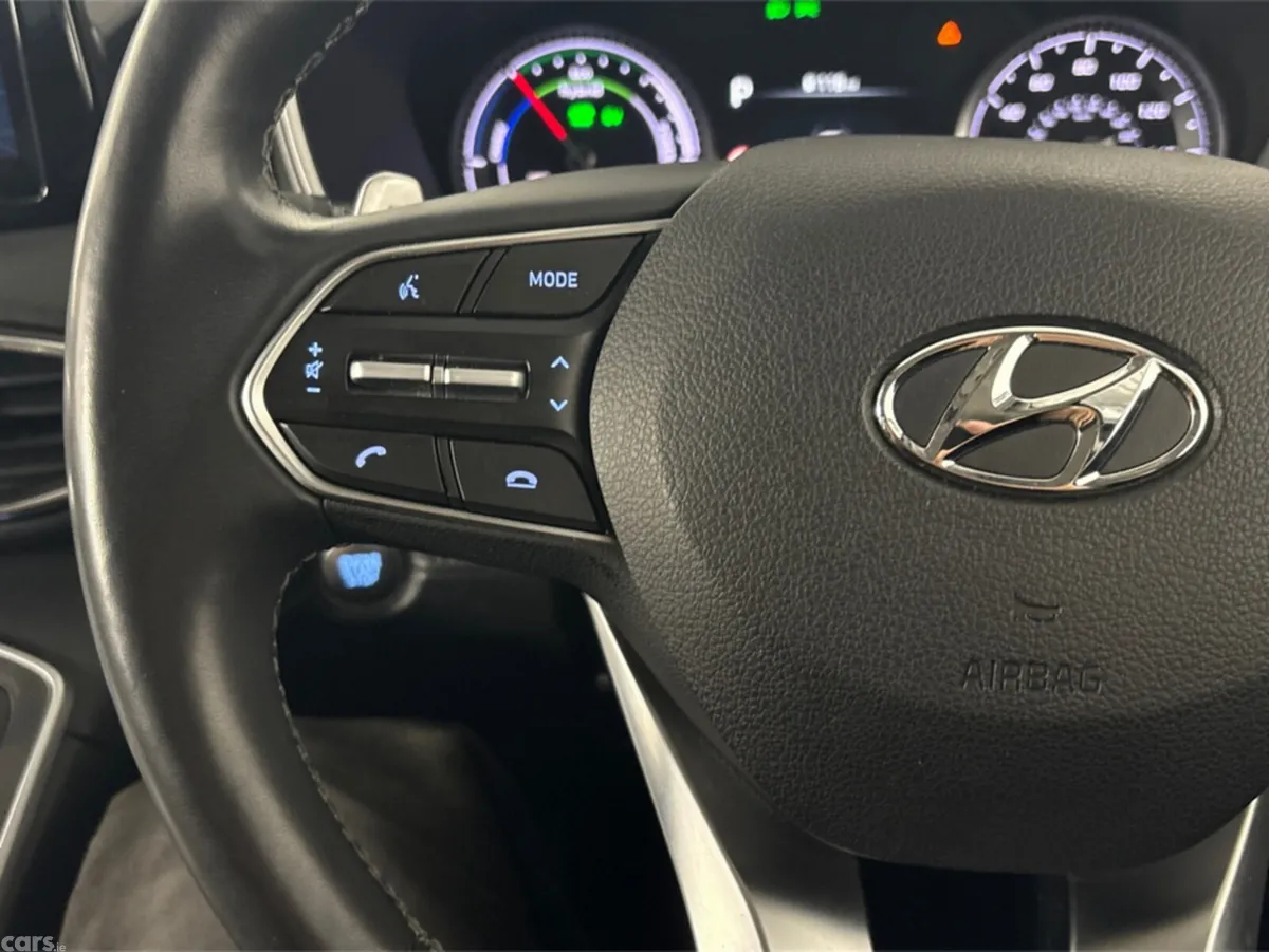 Hyundai Santa Fe Estate, Petrol Plug-in Hybrid, 2023, Black