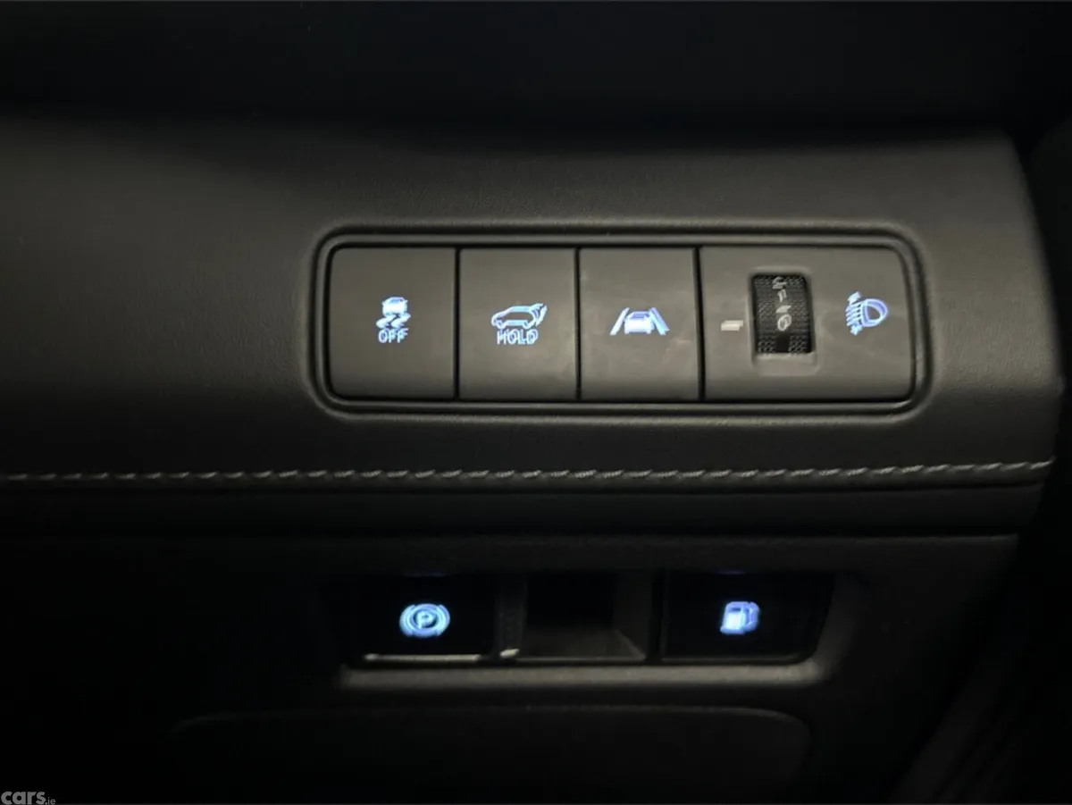 Hyundai Santa Fe Estate, Petrol Plug-in Hybrid, 2023, Black