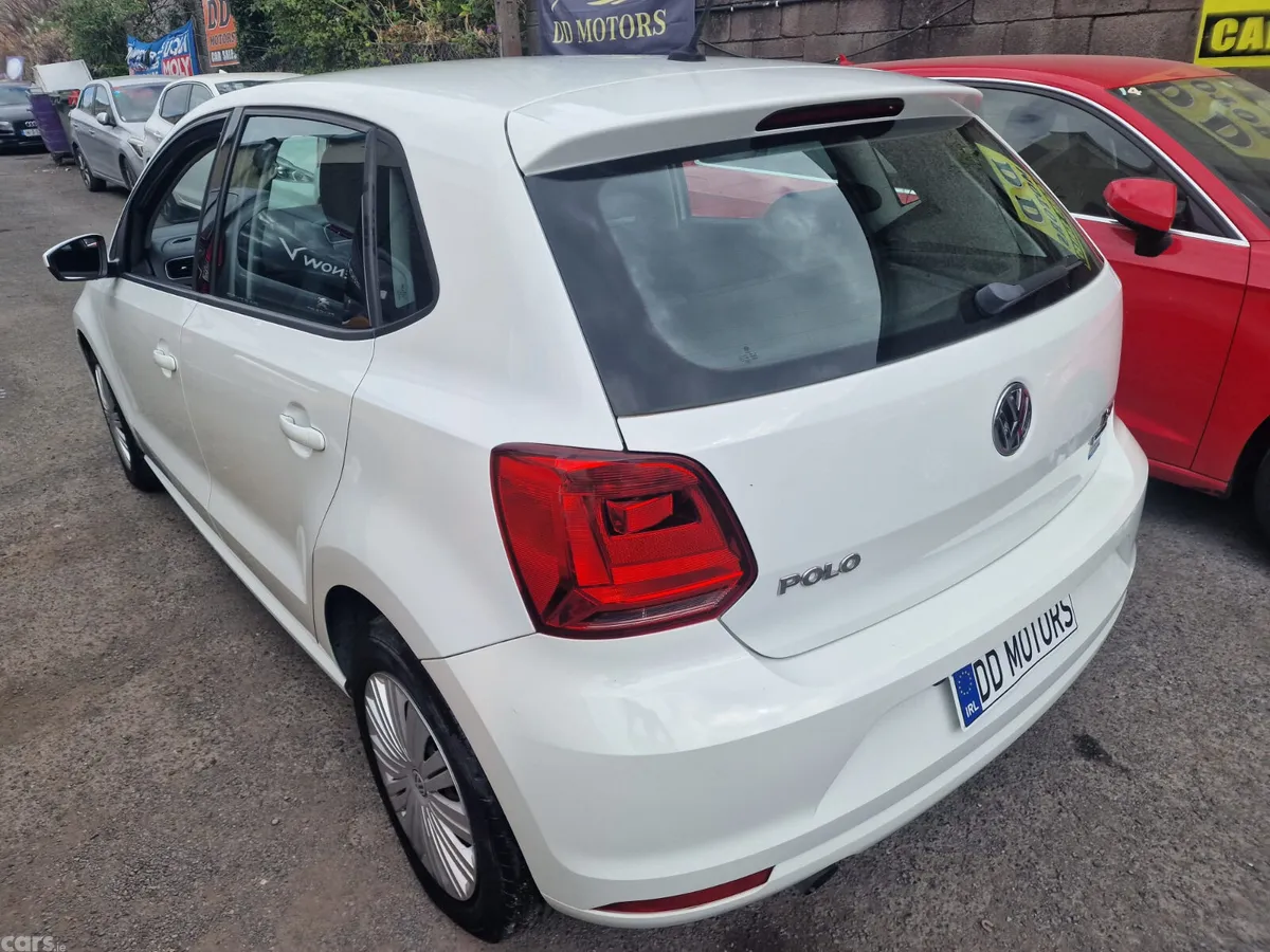 Volkswagen Polo Hatchback, Petrol, 2018, White