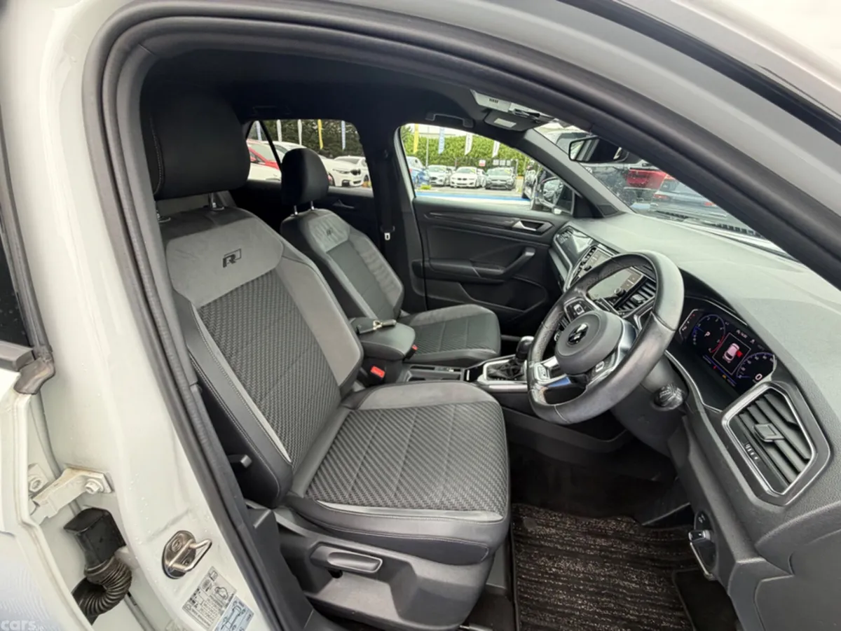 Volkswagen T-Roc SUV, Diesel, 2021, White