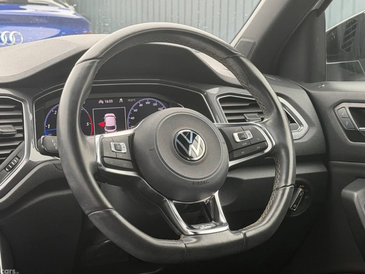 Volkswagen T-Roc SUV, Diesel, 2021, White