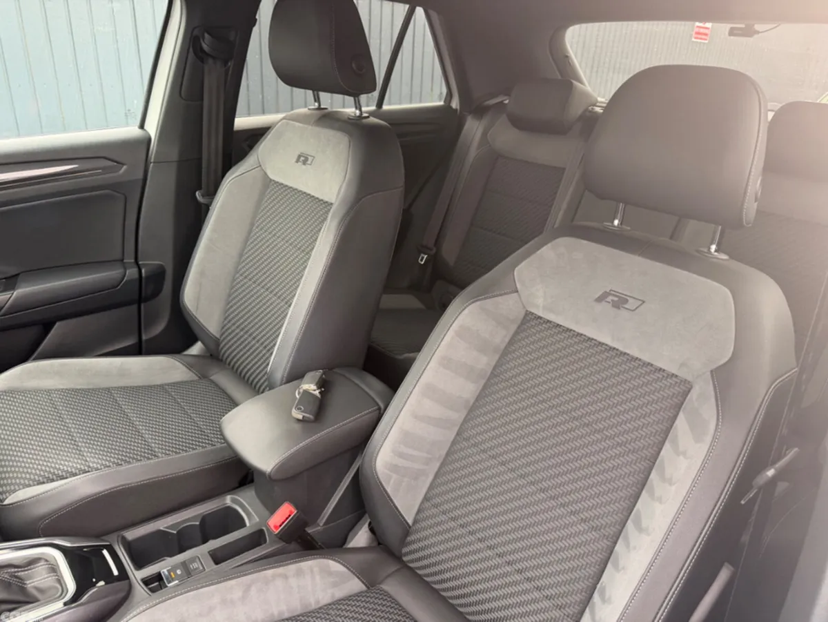 Volkswagen T-Roc SUV, Diesel, 2021, White