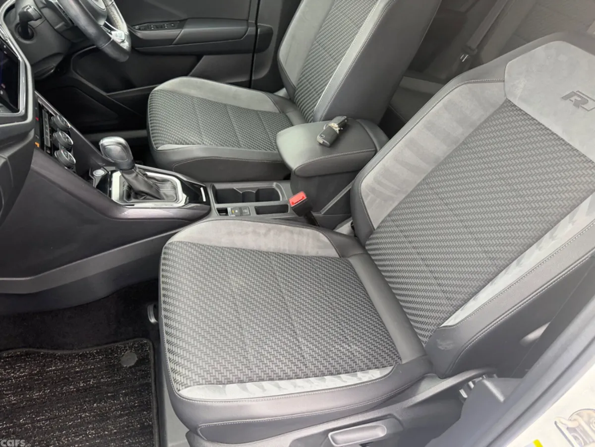 Volkswagen T-Roc SUV, Diesel, 2021, White
