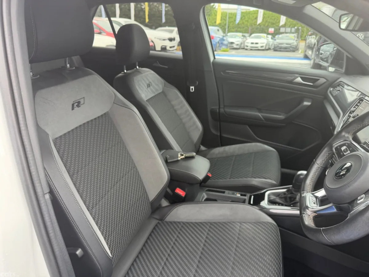 Volkswagen T-Roc SUV, Diesel, 2021, White