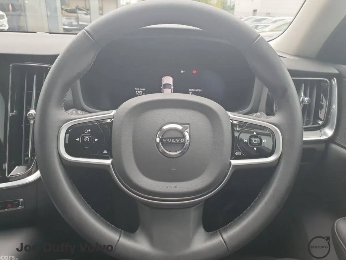 Volvo V60 Estate, Petrol Plug-in Hybrid, 2025, Black