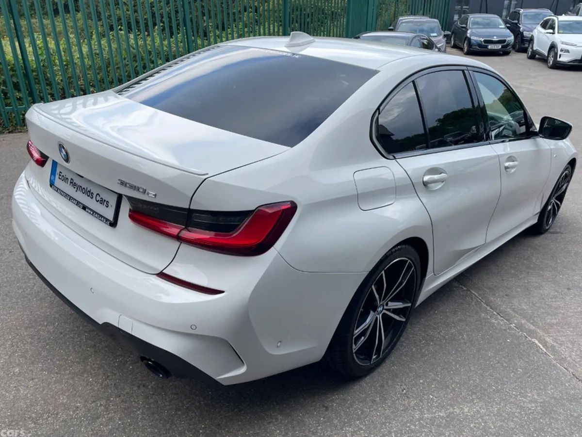 BMW 3-Series Saloon, Petrol Plug-in Hybrid, 2020, White