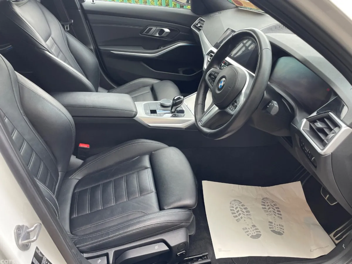BMW 3-Series Saloon, Petrol Plug-in Hybrid, 2020, White
