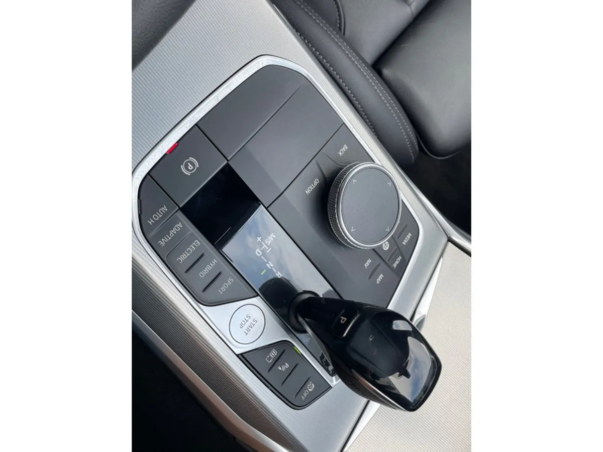 BMW 3-Series Saloon, Petrol Plug-in Hybrid, 2020, White