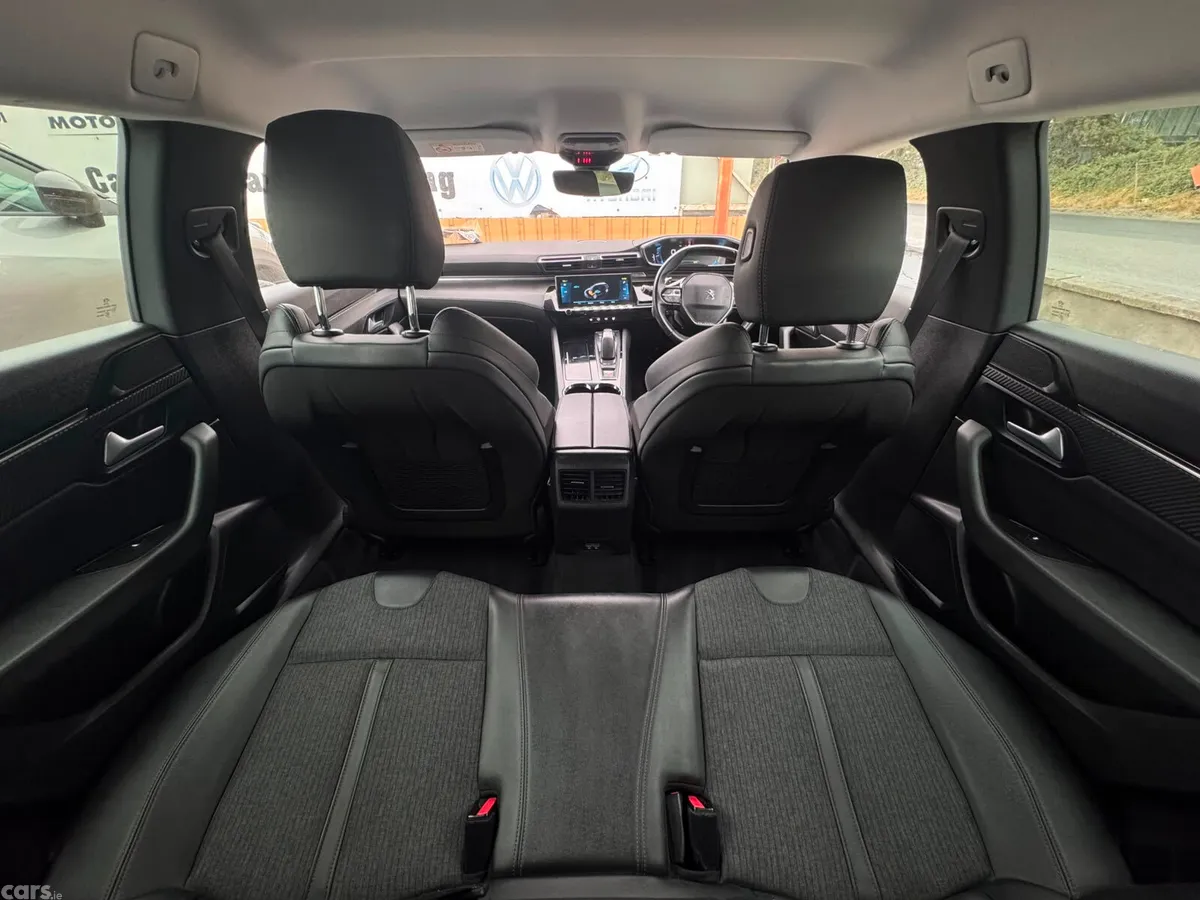 Peugeot 508 Estate/Jeep, Petrol Plug-in Hybrid, 2022, Red
