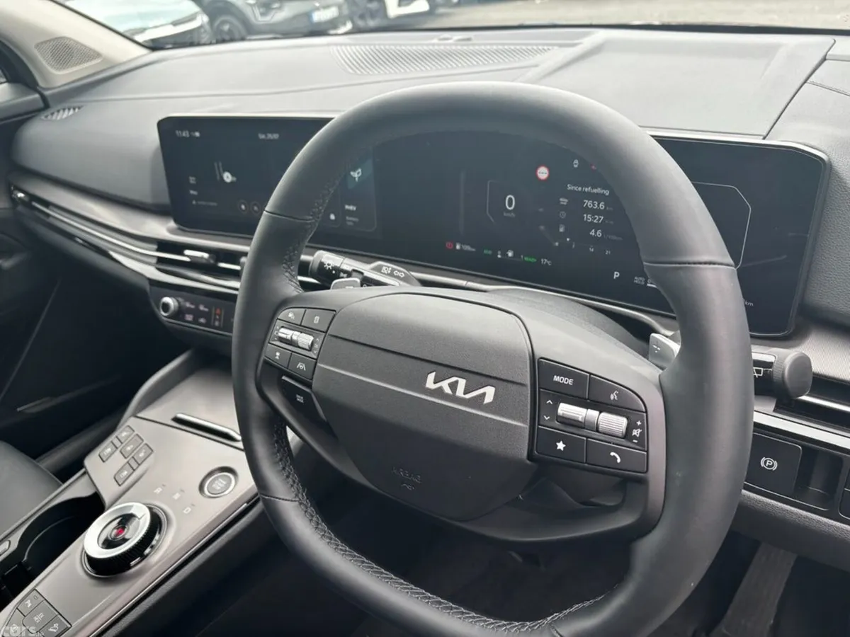 Kia Sportage SUV, Petrol Plug-in Hybrid, 2026, Red