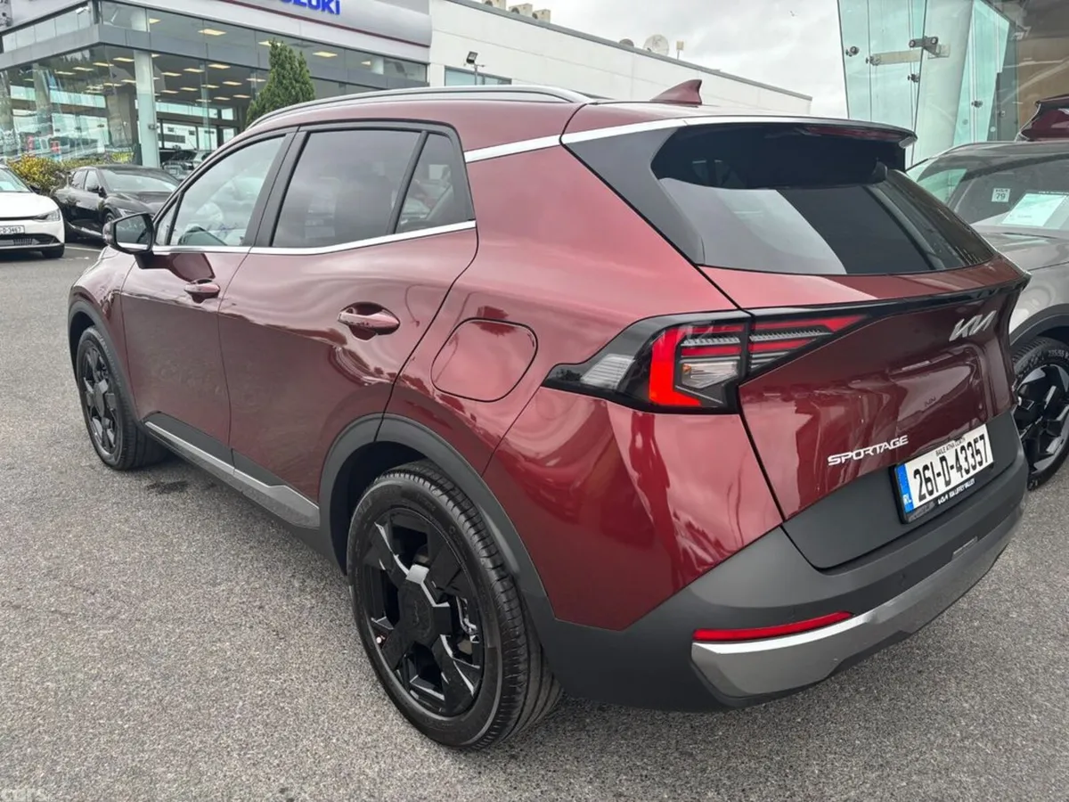Kia Sportage SUV, Petrol Plug-in Hybrid, 2026, Red