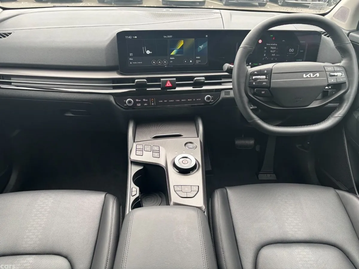 Kia Sportage SUV, Petrol Plug-in Hybrid, 2026, Red