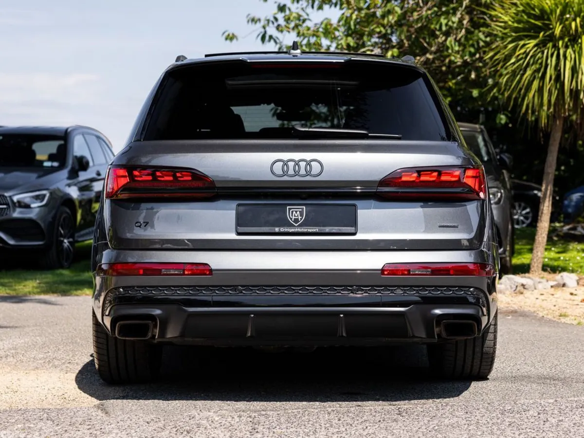 Audi Q7 SUV, Petrol Plug-in Hybrid, 2026, Grey