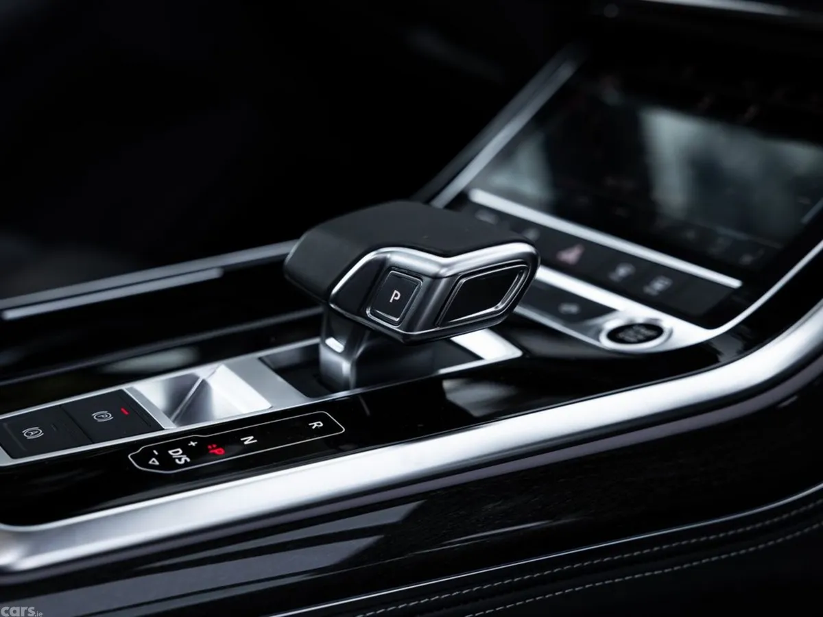 Audi Q7 SUV, Petrol Plug-in Hybrid, 2026, Grey
