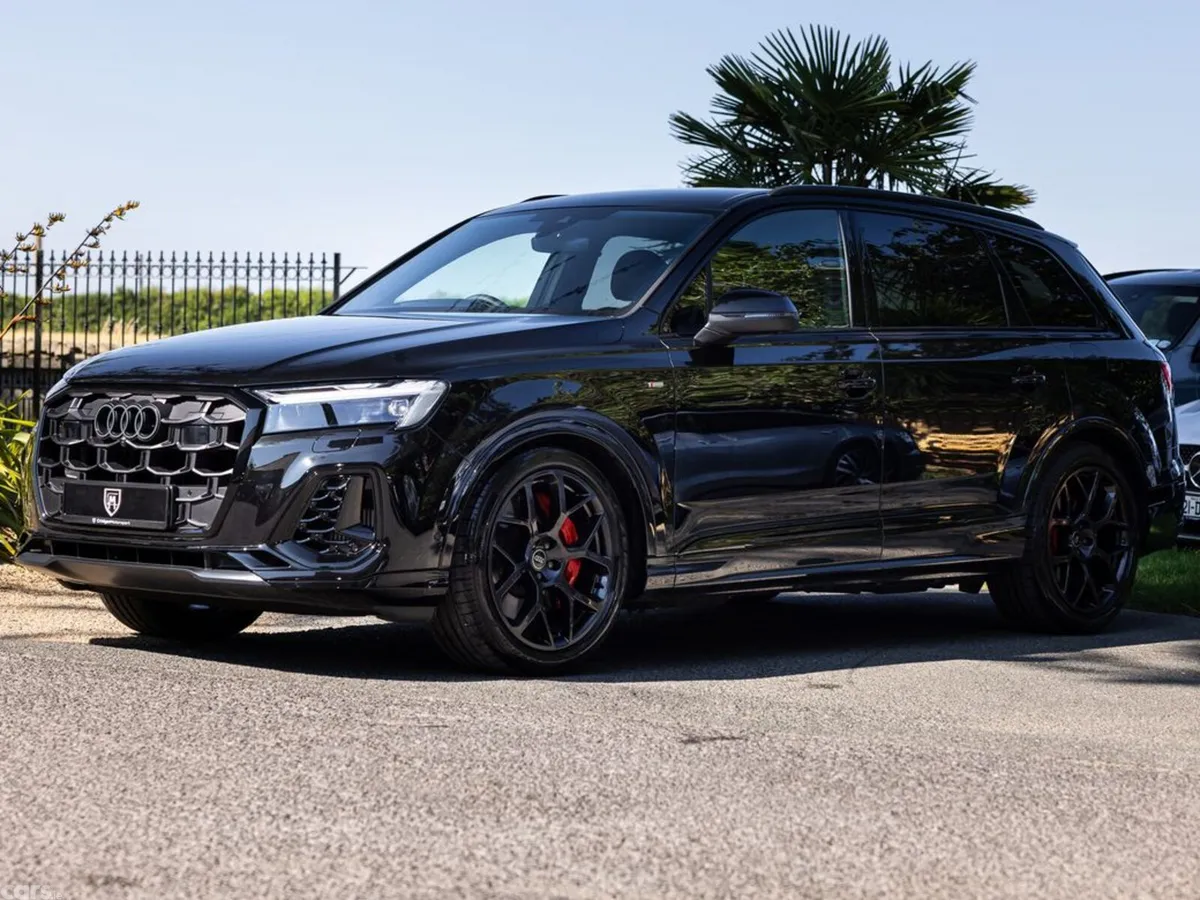 Audi Q7 SUV, Petrol Plug-in Hybrid, 2026, Black