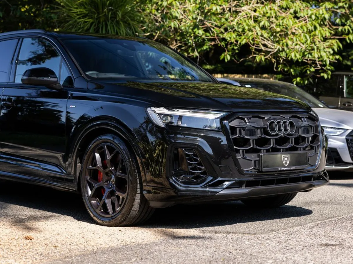 Audi Q7 SUV, Petrol Plug-in Hybrid, 2026, Black