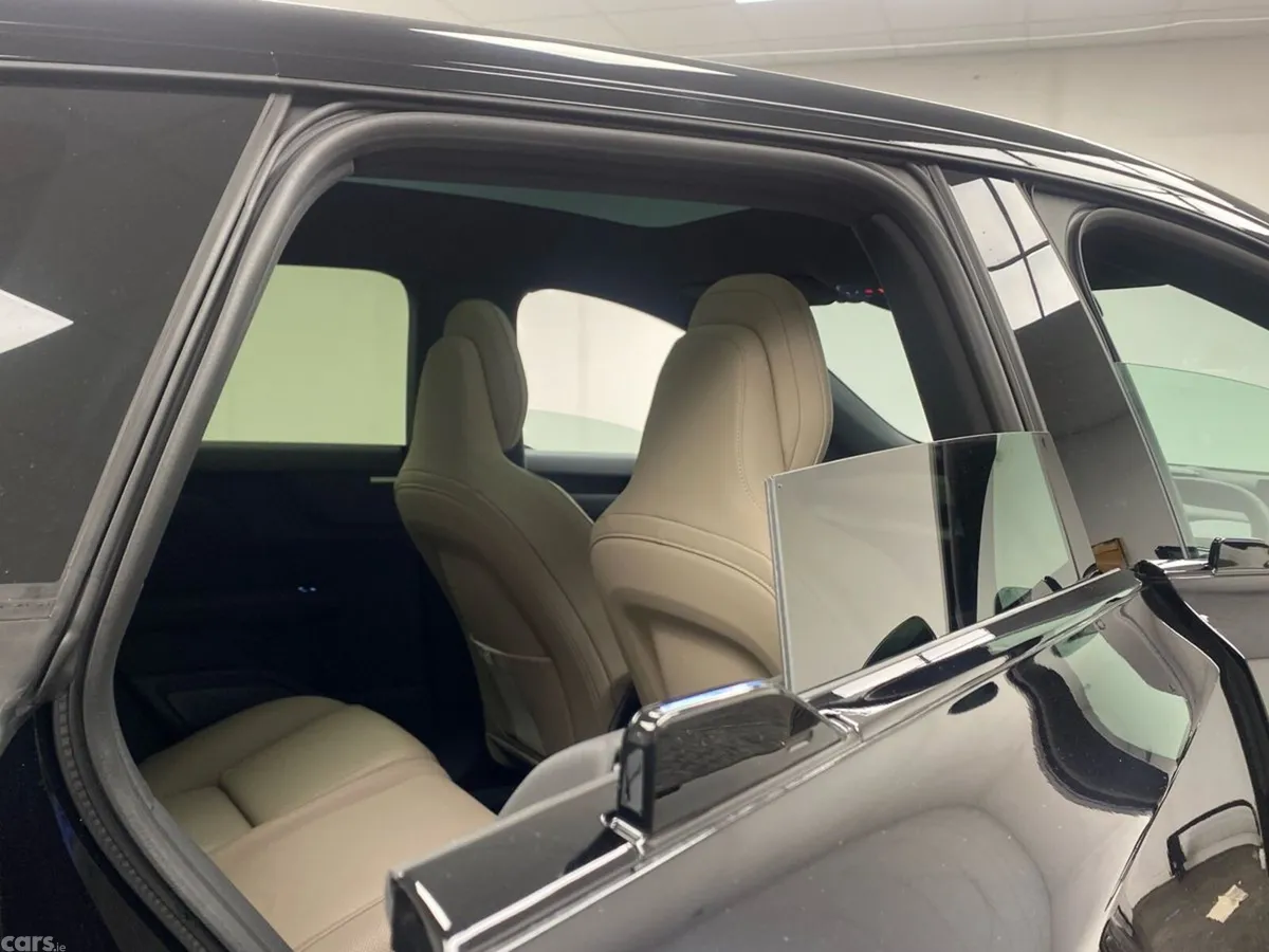 Volvo EX60 Estate, Electric, 2027, Black