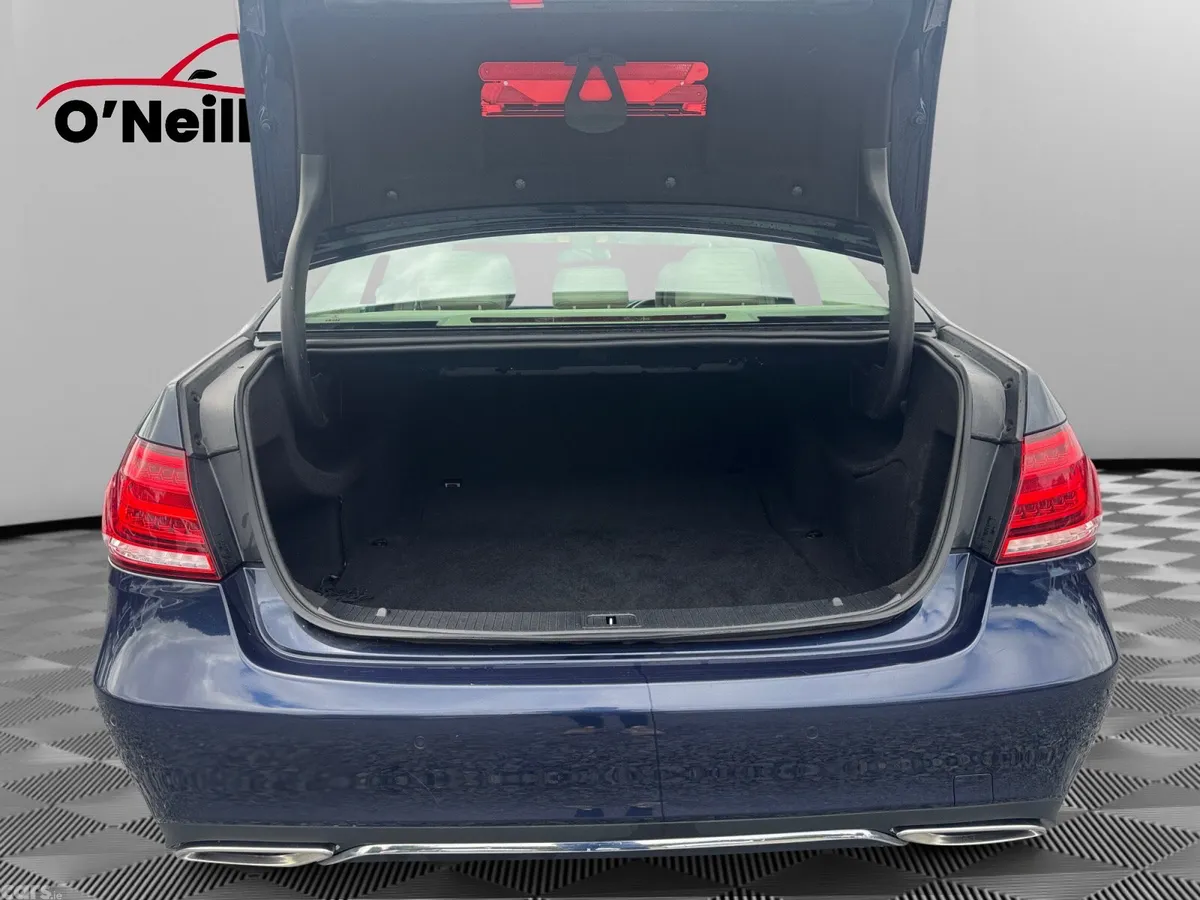 Mercedes-Benz E-Class Saloon, Diesel, 2015, Blue