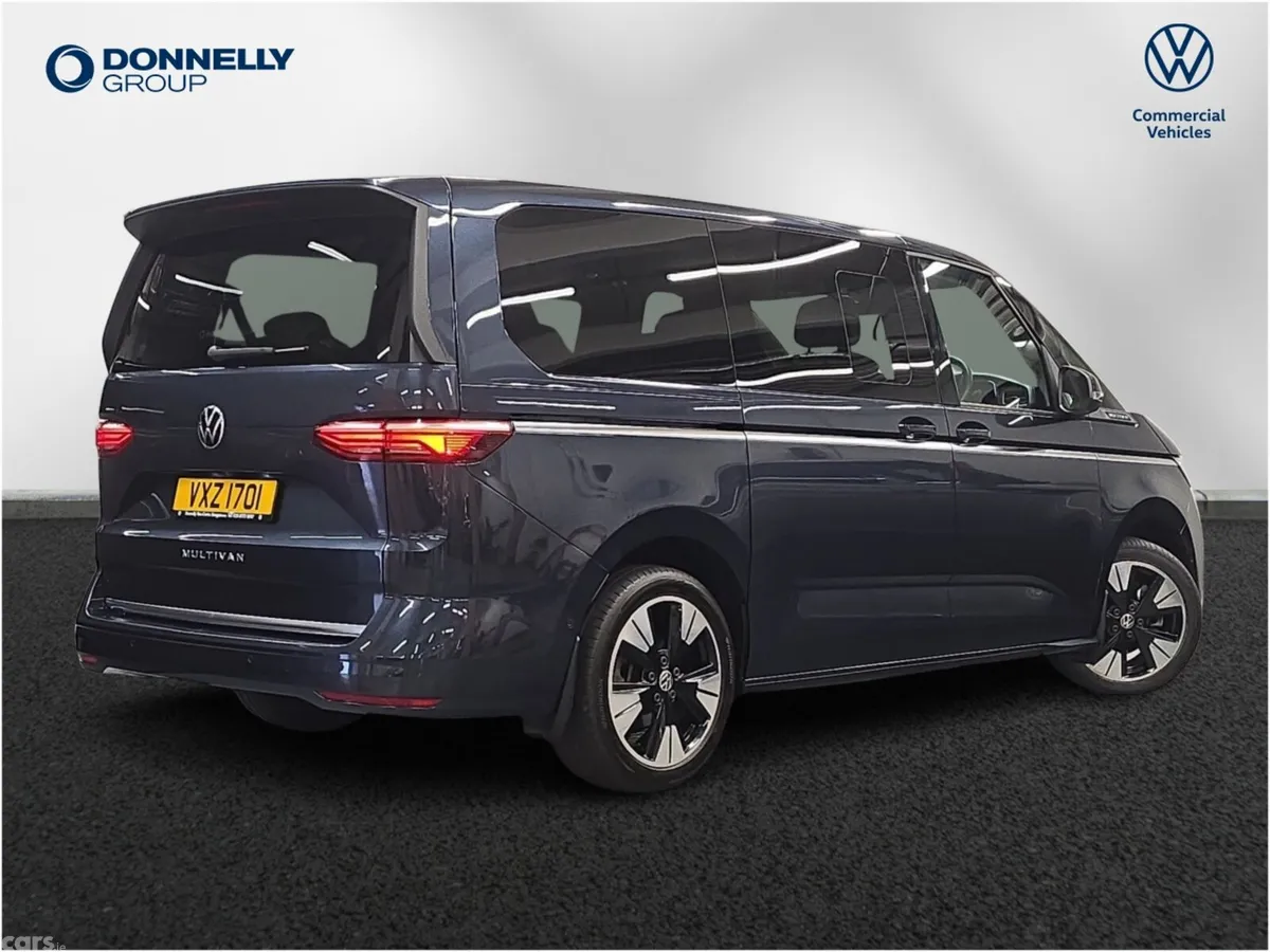 Volkswagen Multivan Estate, Petrol, 2025, Blue