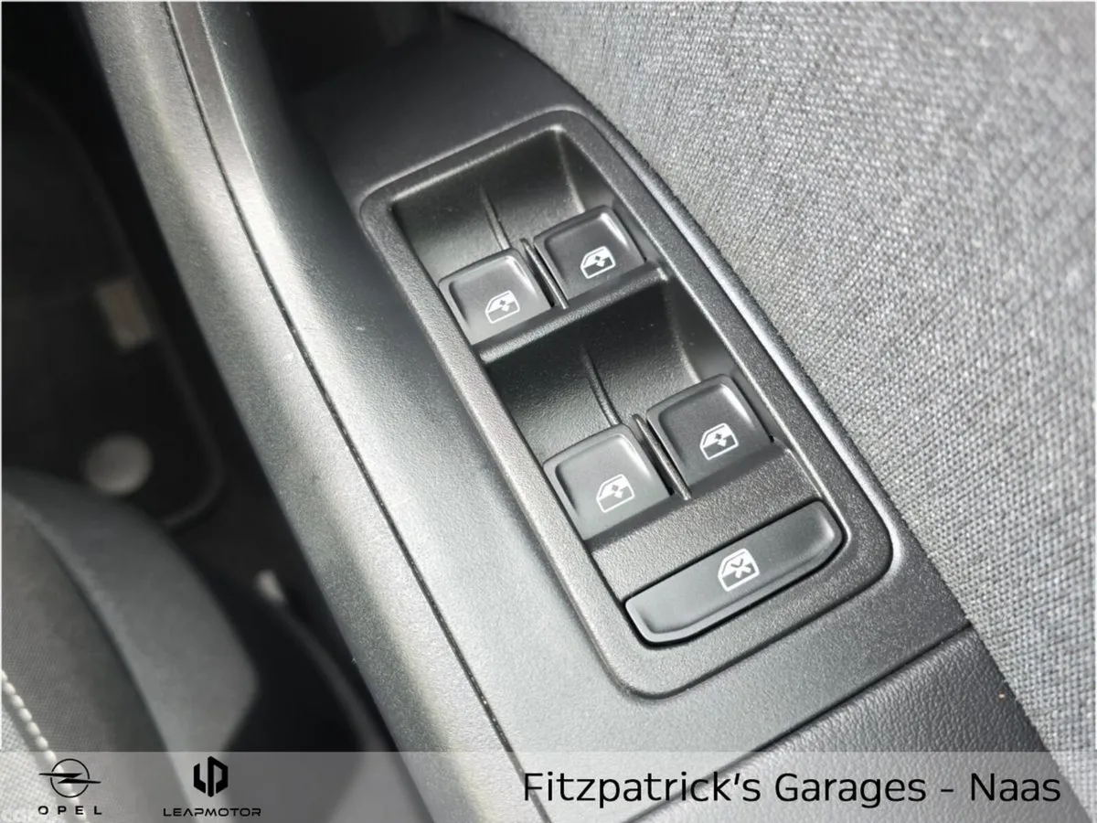 SEAT Ateca SUV, Diesel, 2024, Grey