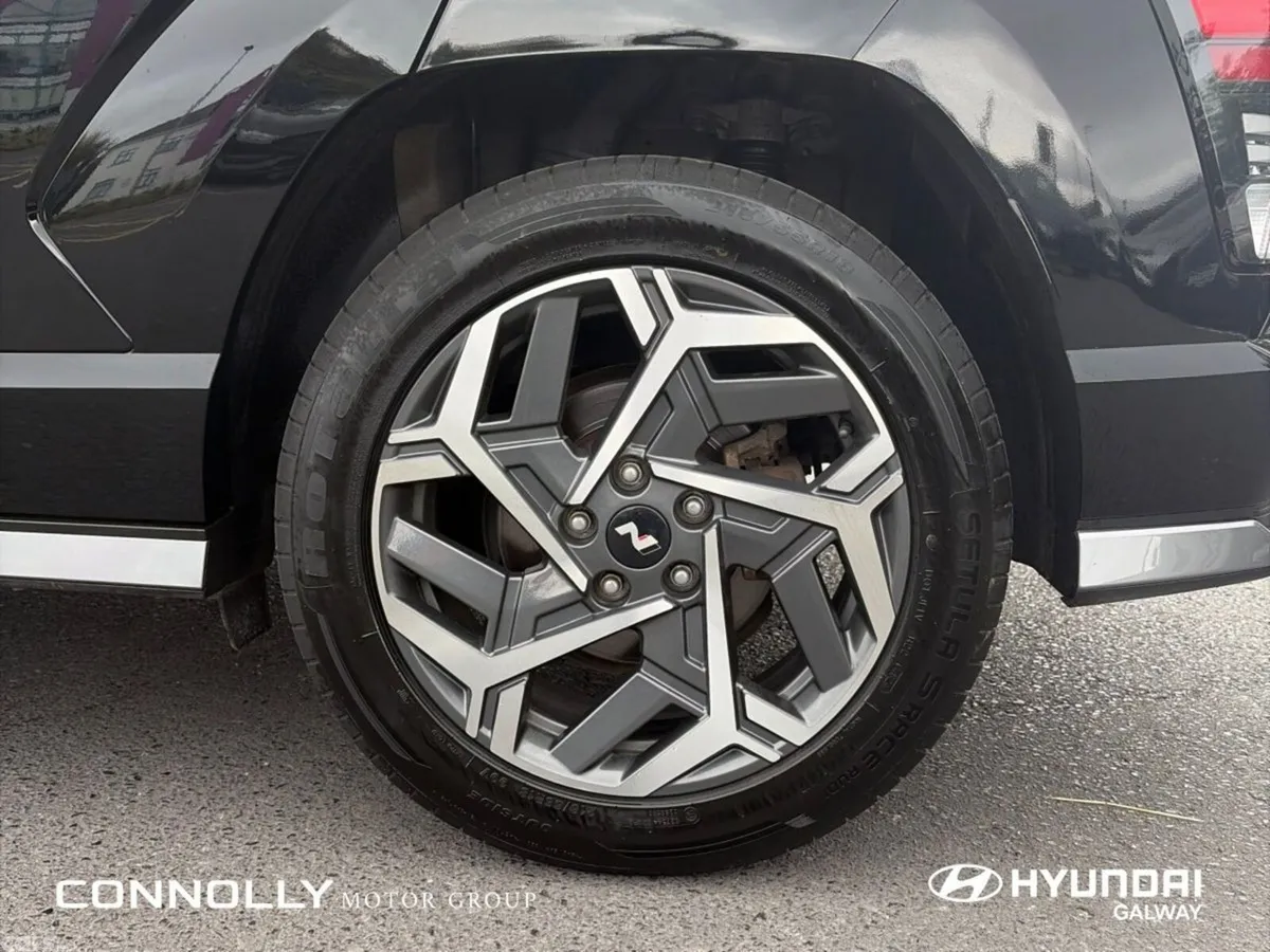 Hyundai KONA MPV, Petrol, 2024, Black