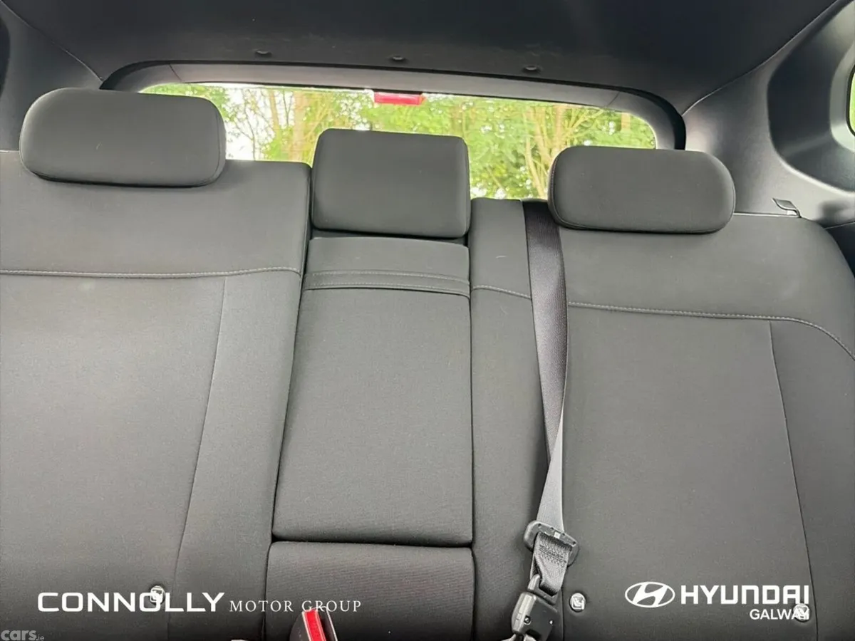 Hyundai KONA MPV, Petrol, 2024, Black