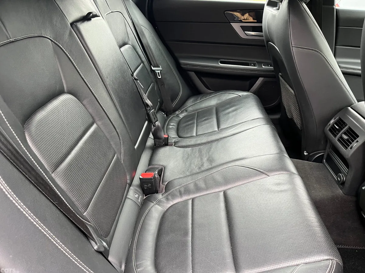Jaguar XF Saloon, Diesel, 2018, Grey