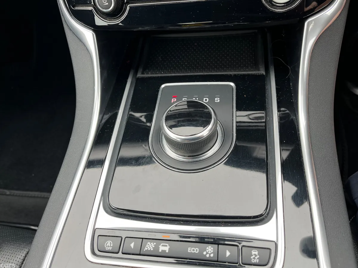 Jaguar XF Saloon, Diesel, 2018, Grey