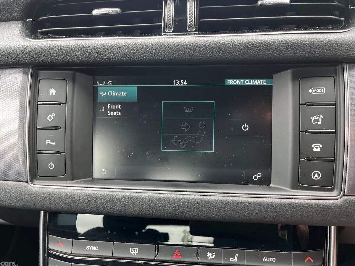 Jaguar XF Saloon, Diesel, 2018, Grey