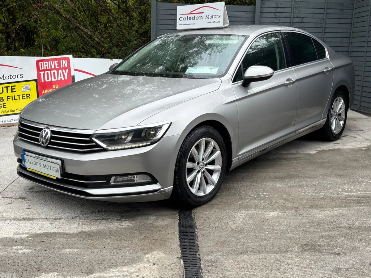 Volkswagen Passat Saloon, Diesel, 2016, Silver