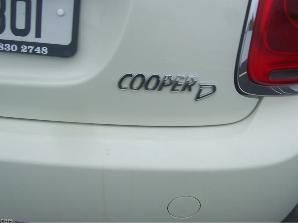 Mini Cooper Hatchback, Diesel, 2014, White