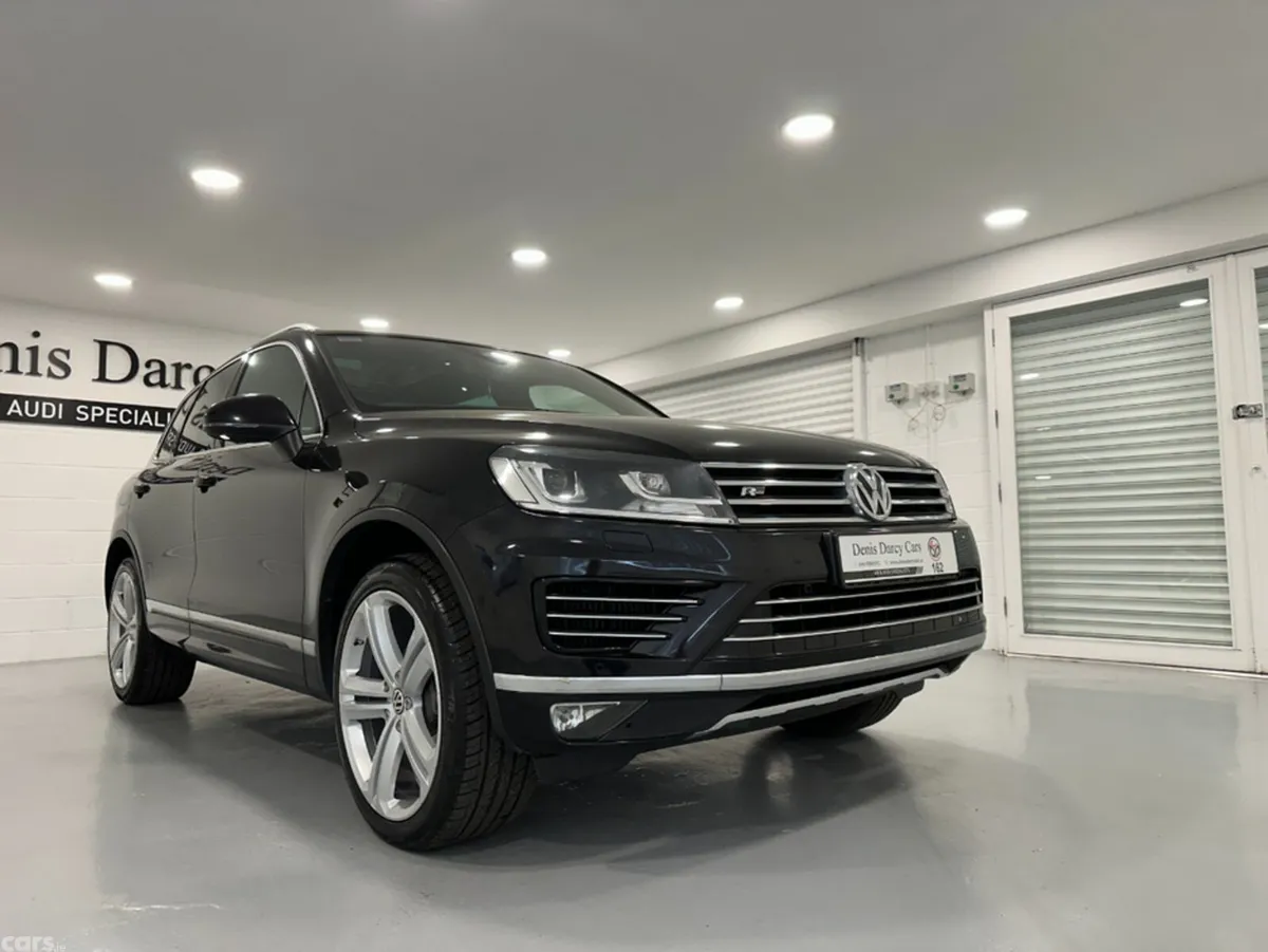 Volkswagen Touareg SUV, Diesel, 2016, Black