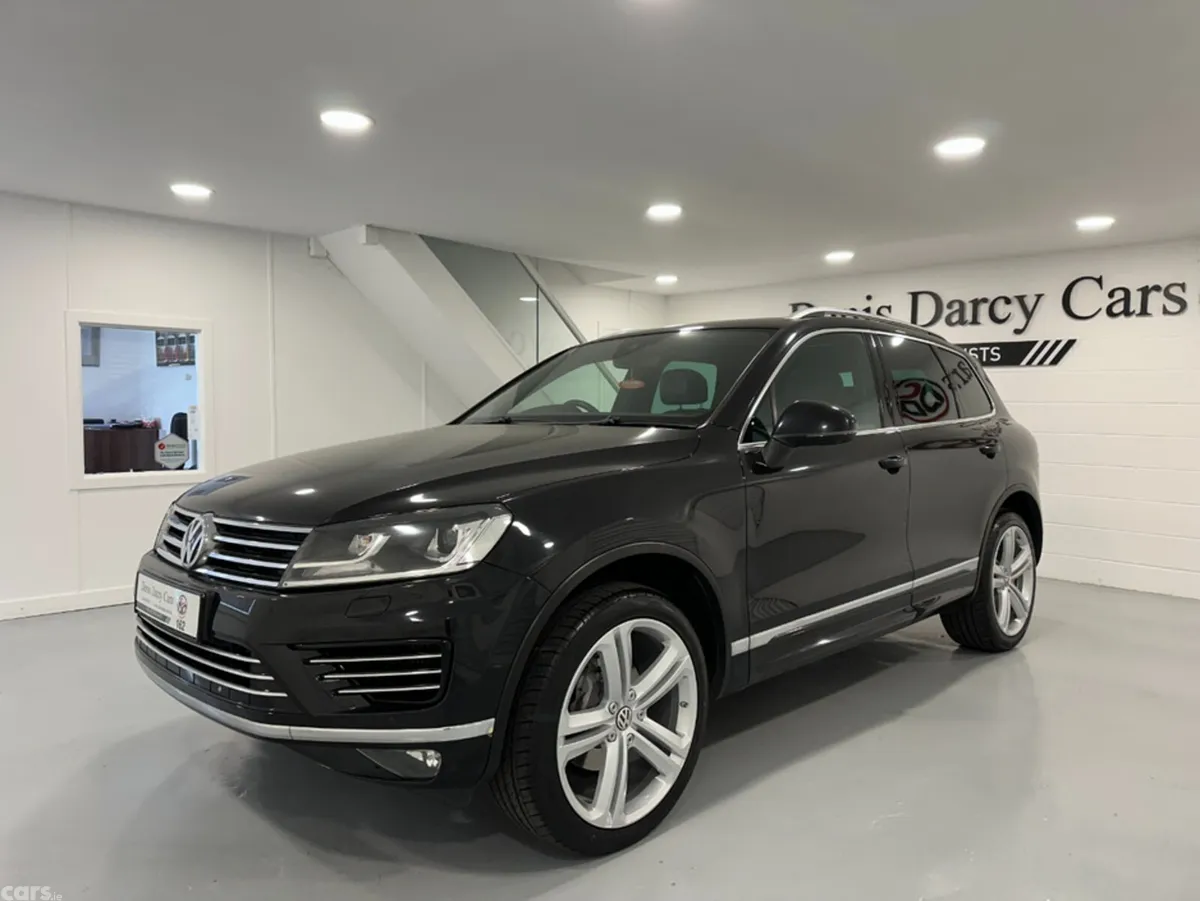 Volkswagen Touareg SUV, Diesel, 2016, Black