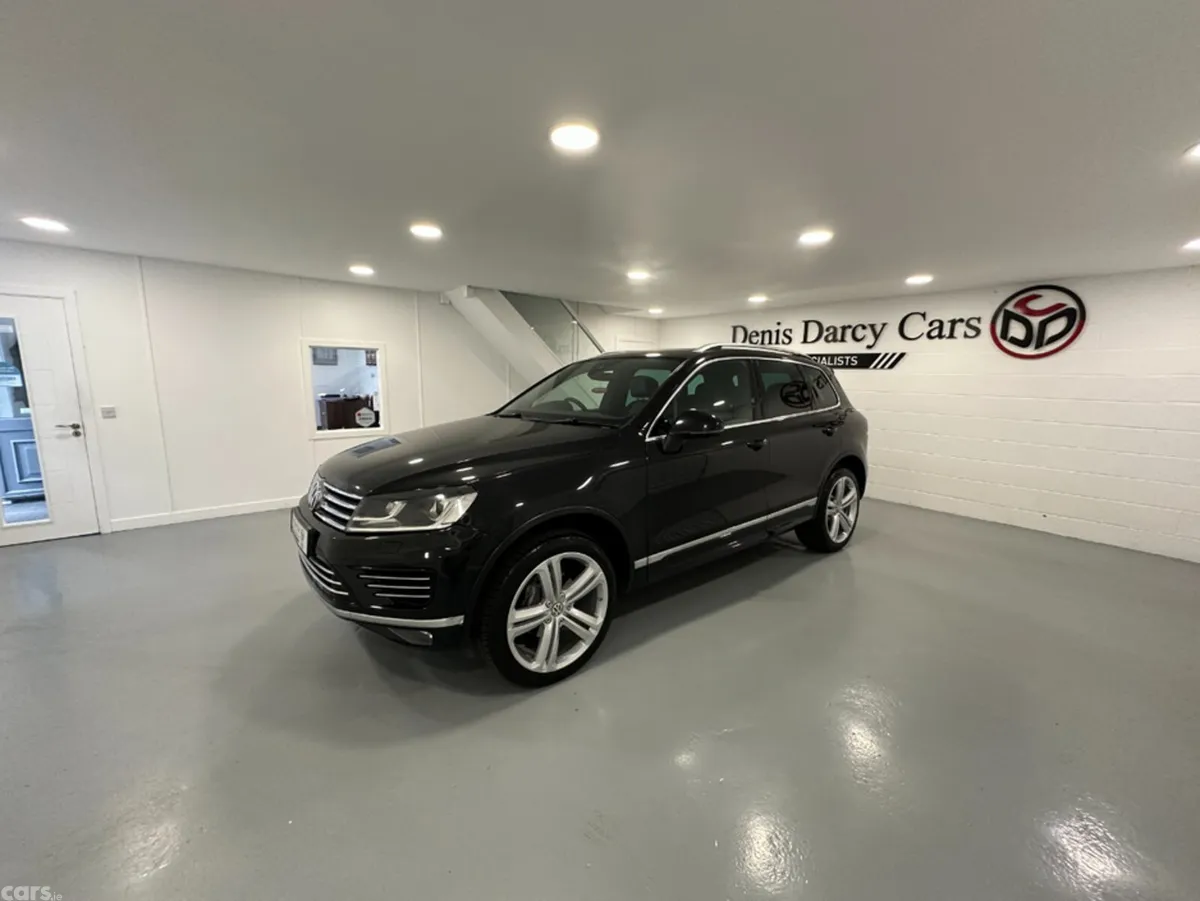 Volkswagen Touareg SUV, Diesel, 2016, Black