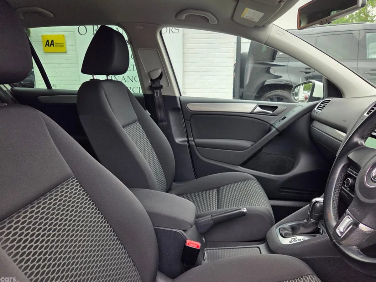 Volkswagen Golf Hatchback, Petrol, 2012, White