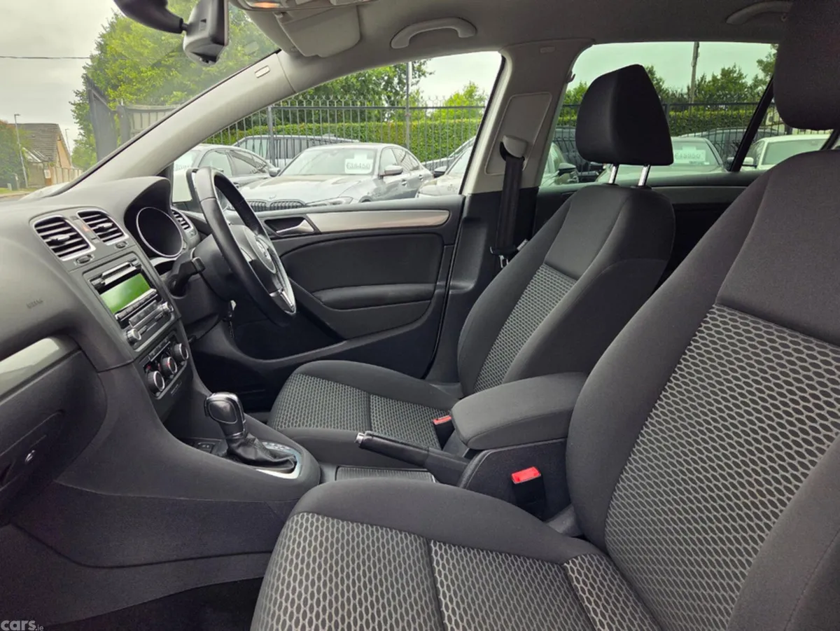 Volkswagen Golf Hatchback, Petrol, 2012, White