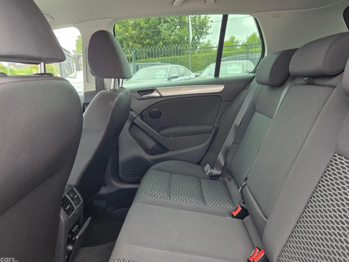 Volkswagen Golf Hatchback, Petrol, 2012, White