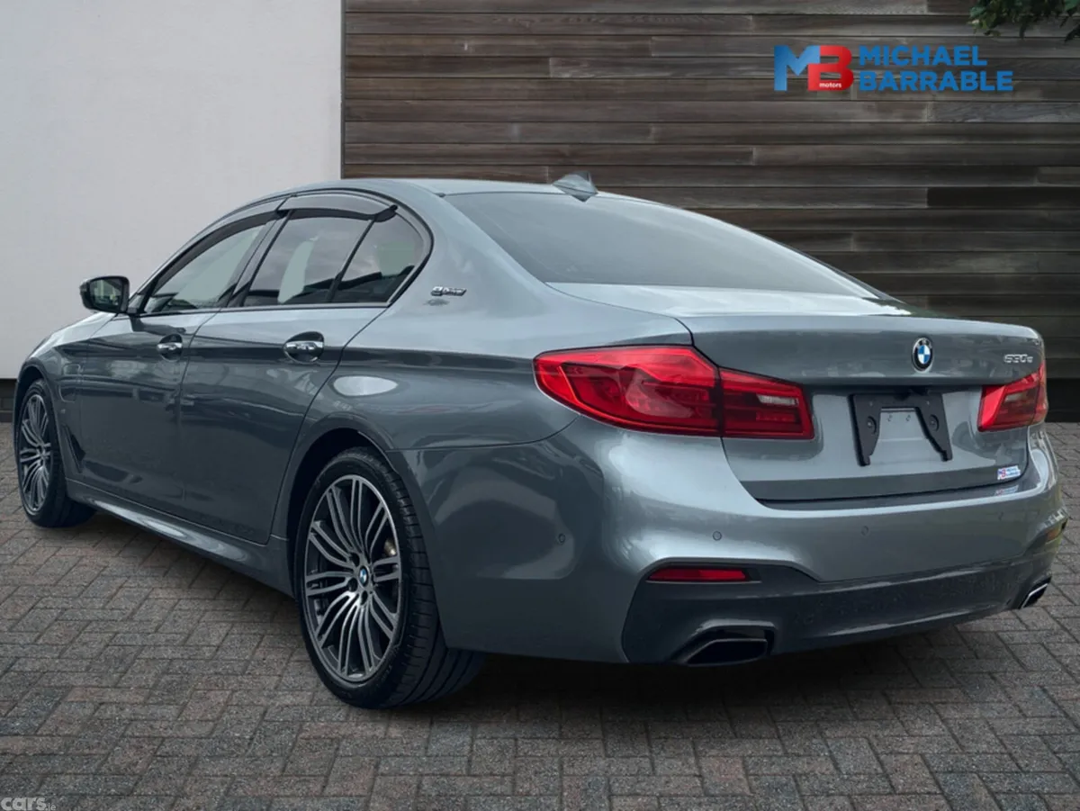 BMW 5-Series Saloon, Petrol Plug-in Hybrid, 2017, Grey