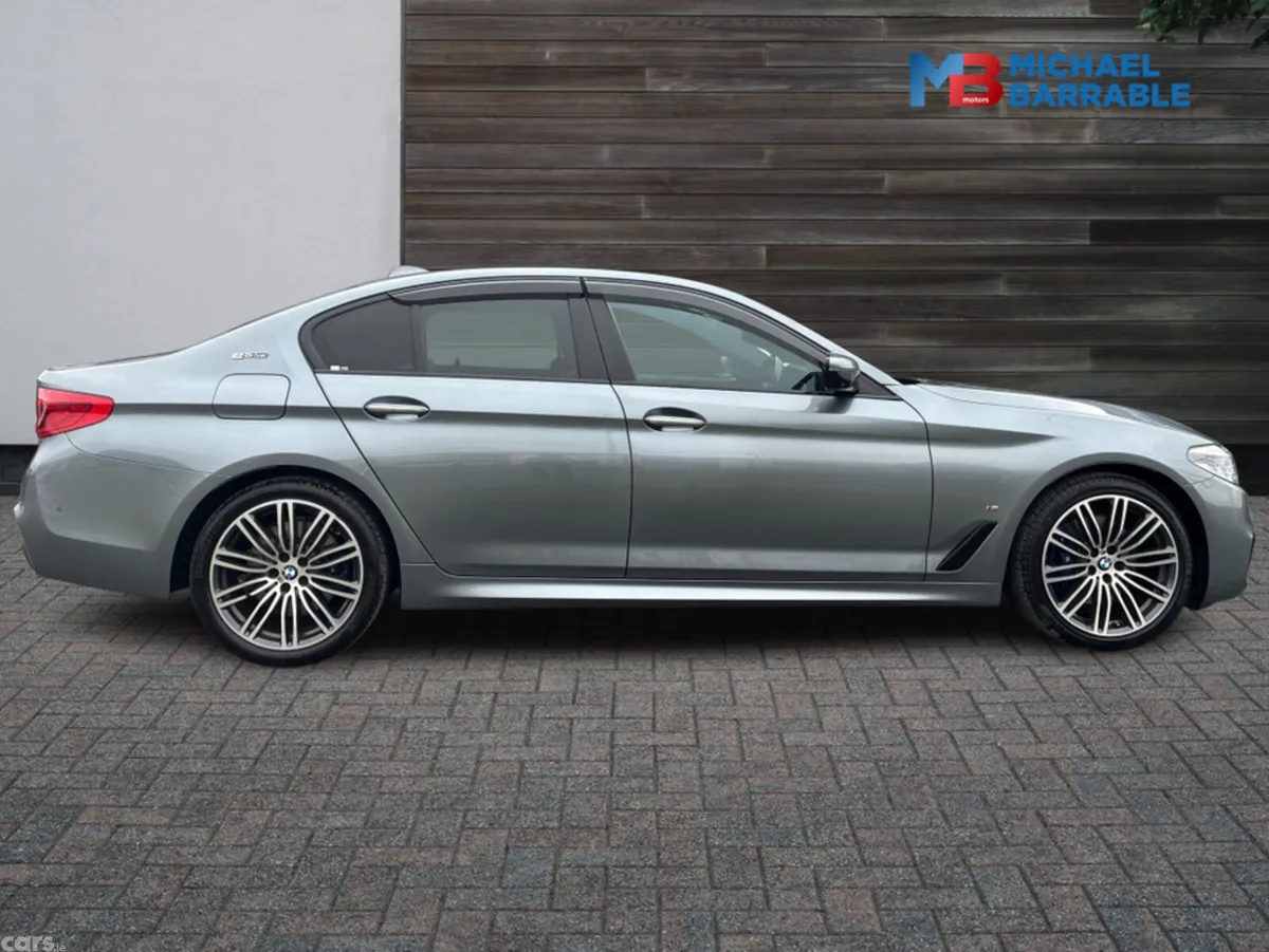 BMW 5-Series Saloon, Petrol Plug-in Hybrid, 2017, Grey