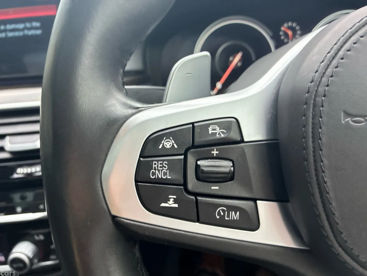 BMW 5-Series Saloon, Petrol Plug-in Hybrid, 2017, Grey