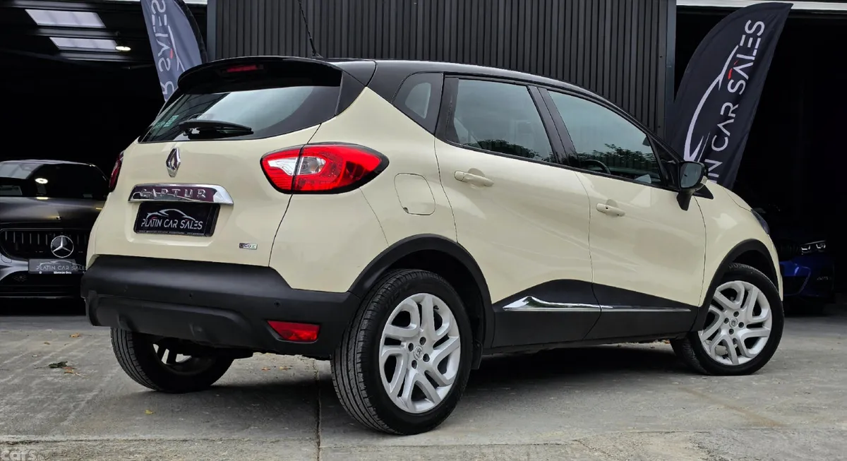 Renault Captur Hatchback, Diesel, 2017, White
