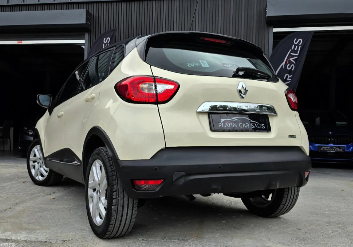 Renault Captur Hatchback, Diesel, 2017, White