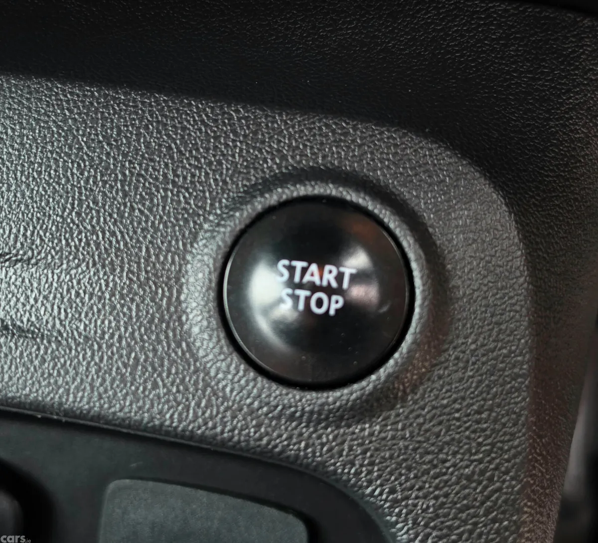 Renault Captur Hatchback, Diesel, 2017, White