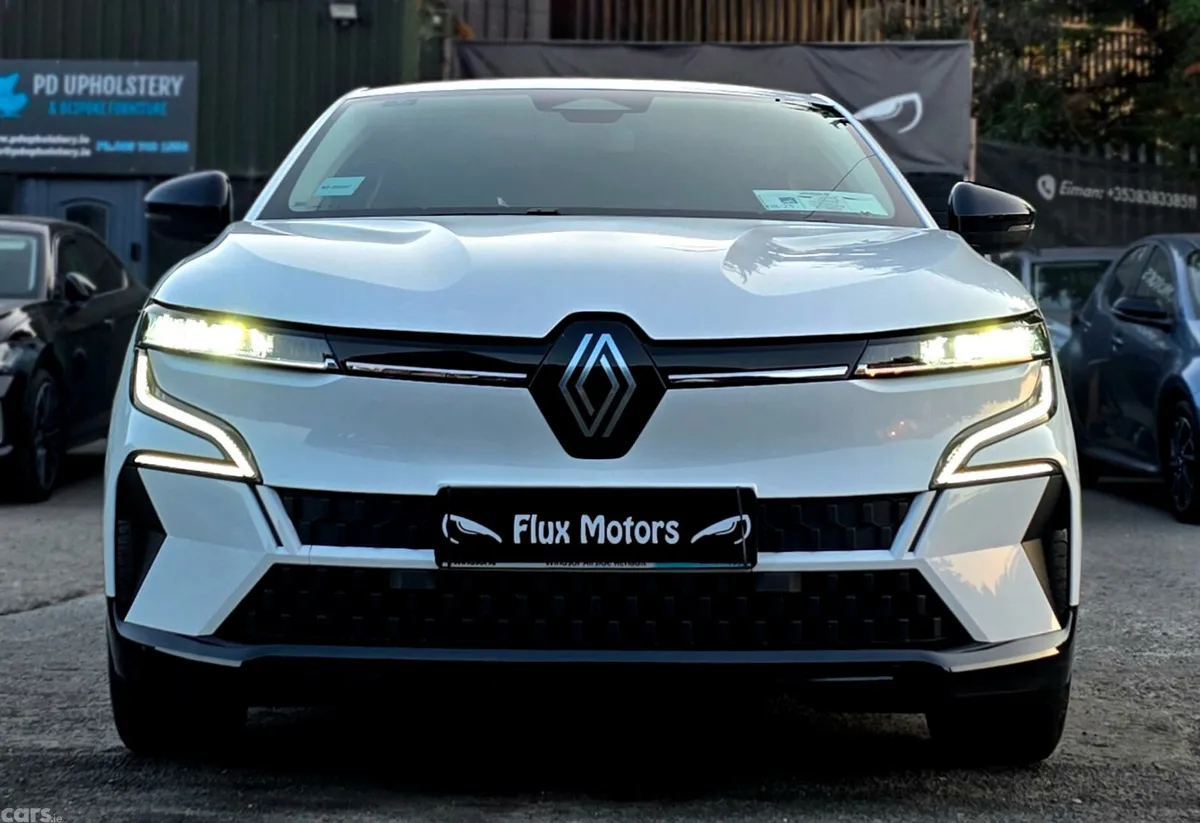 Renault Megane E-Tech Hatchback, Electric, 2023, White