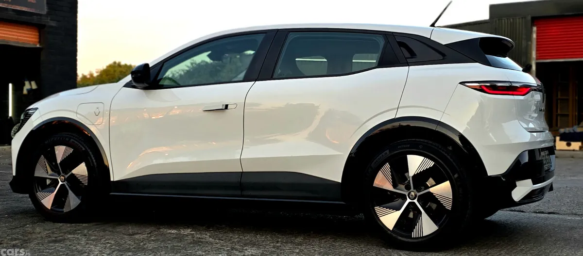 Renault Megane E-Tech Hatchback, Electric, 2023, White
