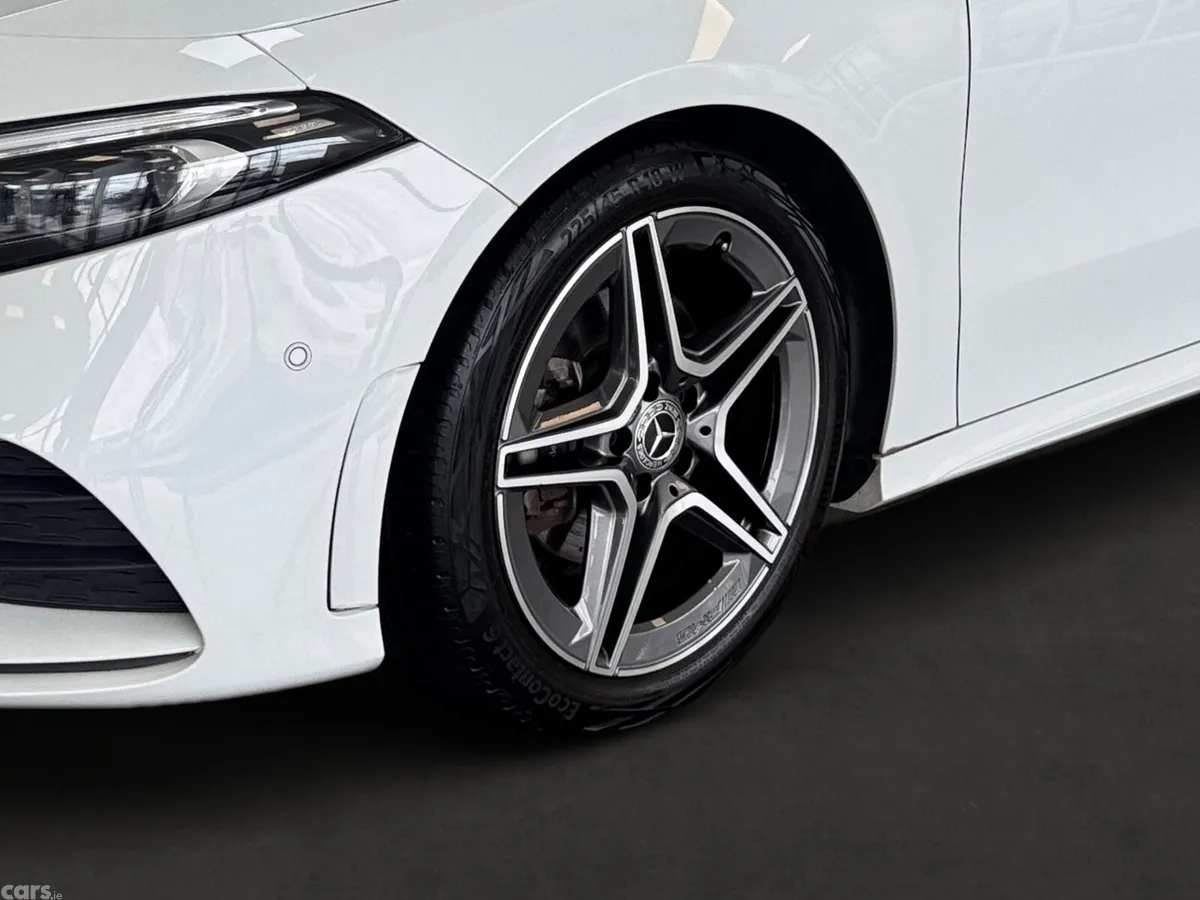 Mercedes-Benz A-Class Hatchback, Diesel, 2021, White
