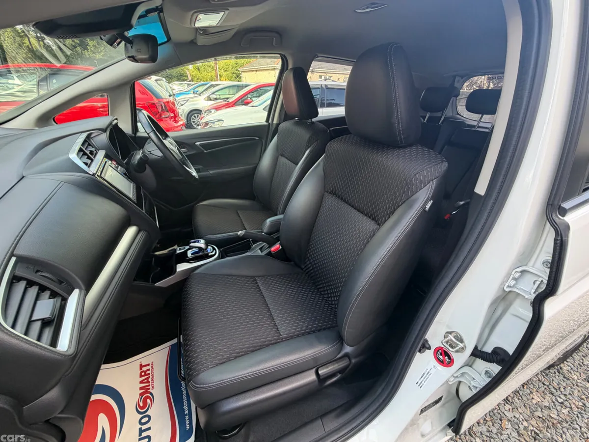 Honda Fit Hatchback, Petrol Hybrid, 2017, White