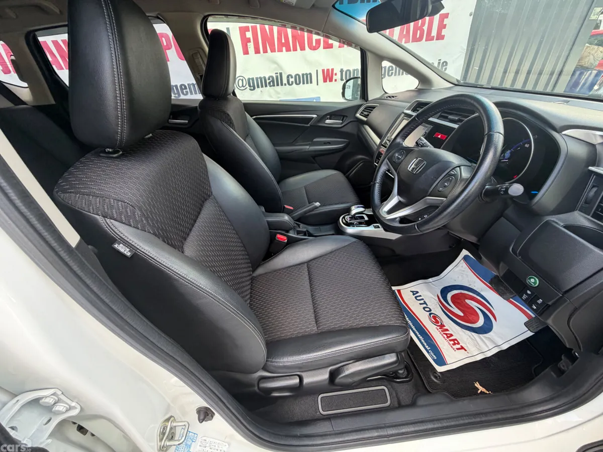 Honda Fit Hatchback, Petrol Hybrid, 2017, White