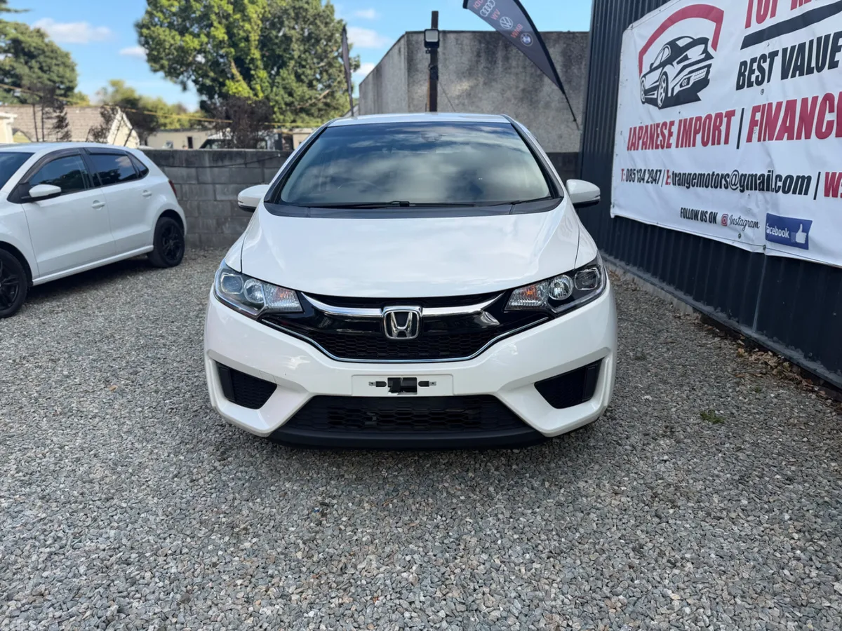 Honda Fit Hatchback, Petrol Hybrid, 2017, White